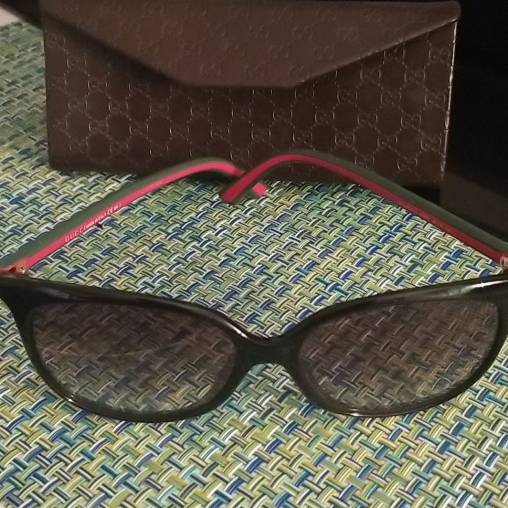 Gucci sunglasses
